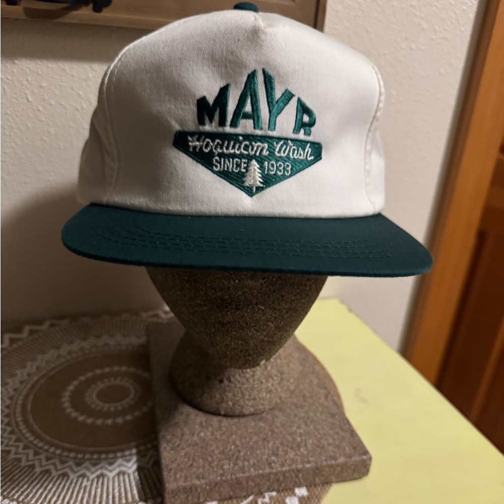 🆕 VTG Mayr Hoquiam, Wash Since 1933 White and Green Snapback Cap